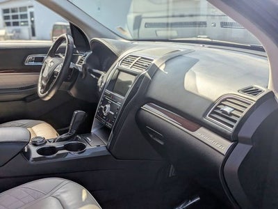 2018 Ford Explorer Platinum