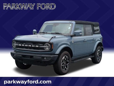 2024 Ford Bronco Outer Banks
