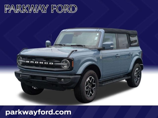 2024 Ford Bronco Outer Banks