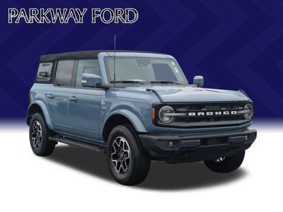 2024 Ford Bronco Outer Banks