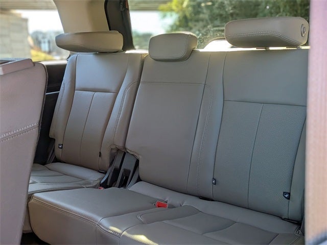 2021 Ford Expedition XLT 202A