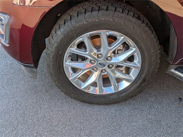 2021 Ford Expedition XLT 202A