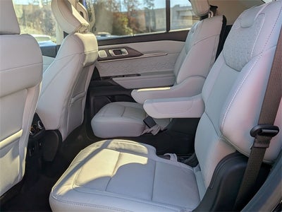 2025 Ford Explorer Platinum ULTIMATE PACKAGE