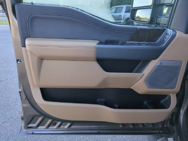 2023 Ford F-350SD Lariat