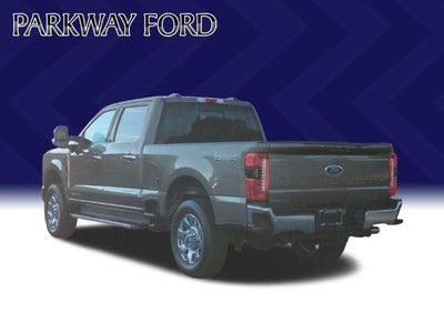 2023 Ford F-350SD Lariat