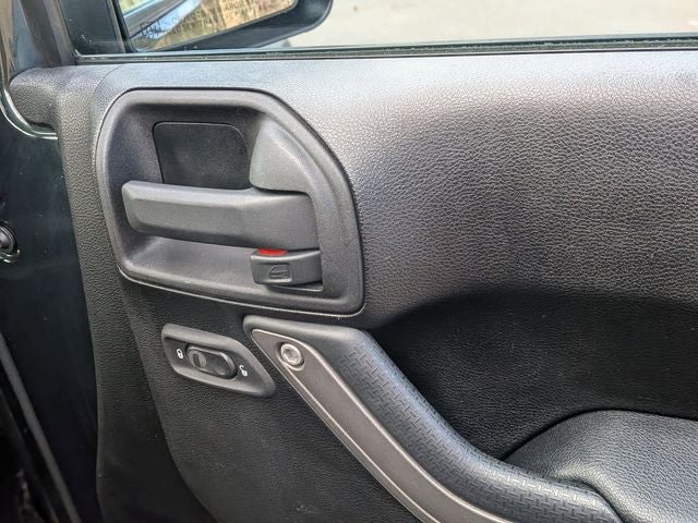 2011 Jeep Wrangler Unlimited Sport