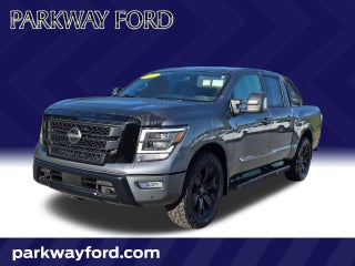2023 Nissan Titan SV