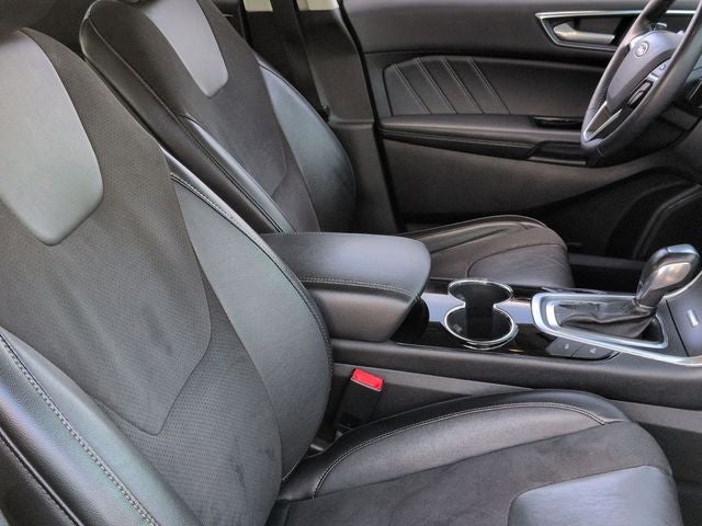 2018 Ford Edge Sport
