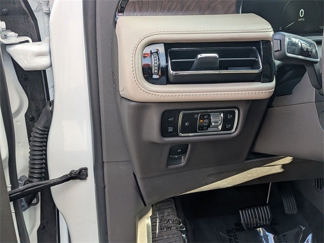 2023 Lincoln Nautilus Reserve Reserve II