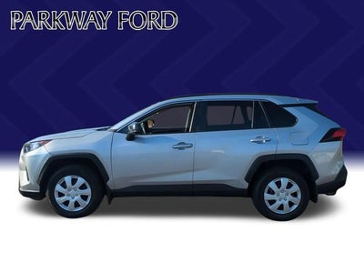 2020 Toyota RAV4 LE