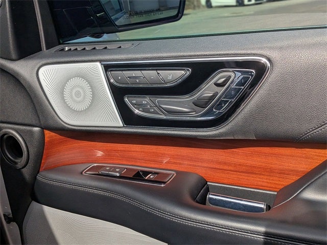 2019 Lincoln Navigator Reserve Reserve