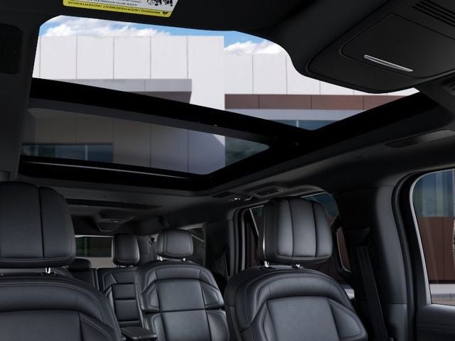 2027 Lincoln Navigator L Reserve