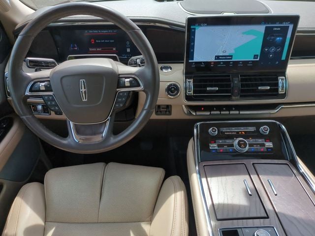 2023 Lincoln Navigator L Reserve