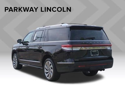 2023 Lincoln Navigator L Reserve
