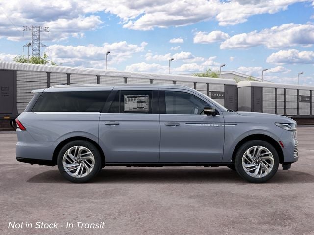 2027 Lincoln Navigator L Reserve