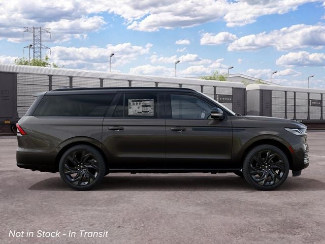 2027 Lincoln Navigator L Black Label