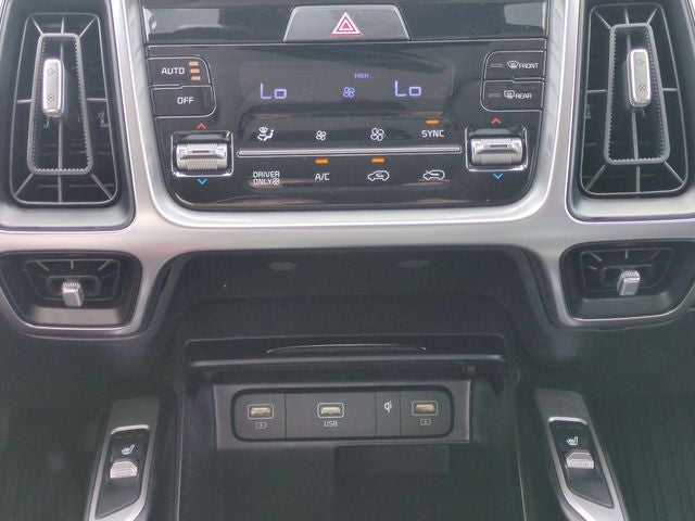 2022 Kia Sorento Hybrid EX