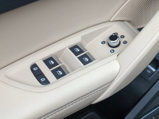 2024 Audi Q5 45 S line Premium quattro