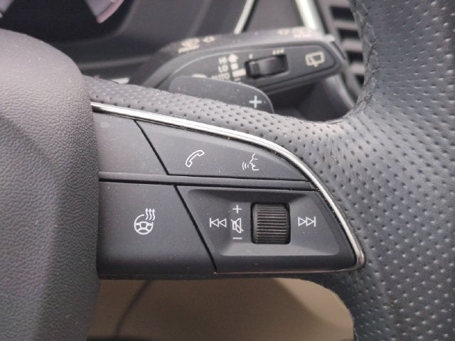 2024 Audi Q5 45 S line Premium quattro