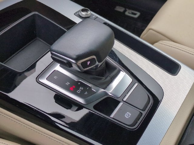 2024 Audi Q5 45 S line Premium quattro