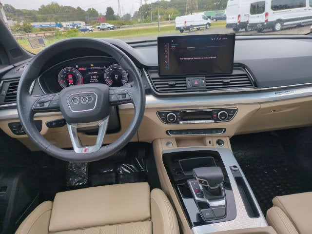 2024 Audi Q5 45 S line Premium quattro