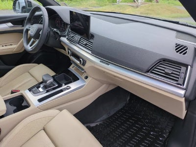 2024 Audi Q5 45 S line Premium quattro