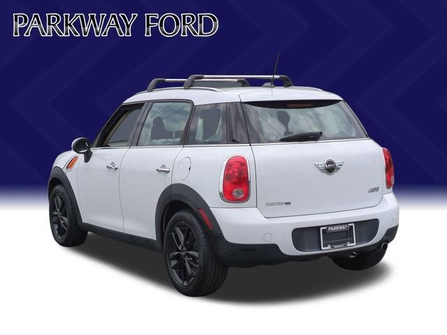 2012 MINI Cooper Countryman Base