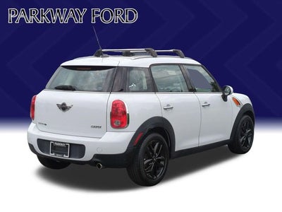 2012 MINI Cooper Countryman Base