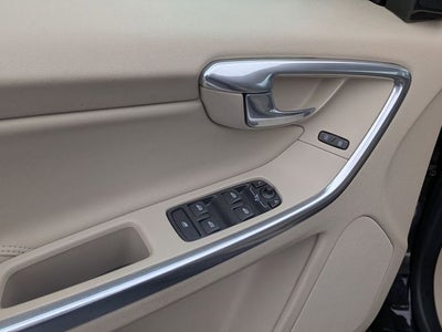 2016 Volvo XC60 T6 Platinum