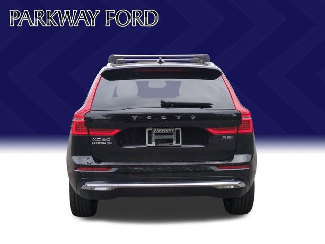 2023 Volvo XC60 B5 Plus Bright Theme