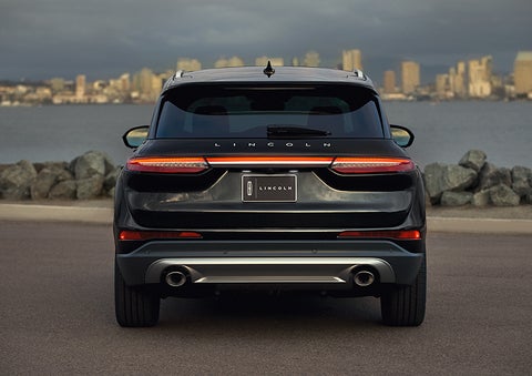 The rear lighting of the 2024 Lincoln Corsair® SUV spans the entire width of the vehicle. | Parkway Lincoln in Winston Salem NC