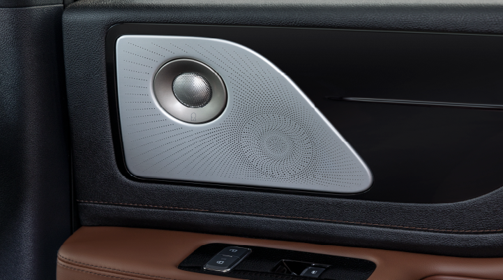 A close-up of a speaker located on the door’s interior is shown. | Parkway Lincoln in Winston Salem NC