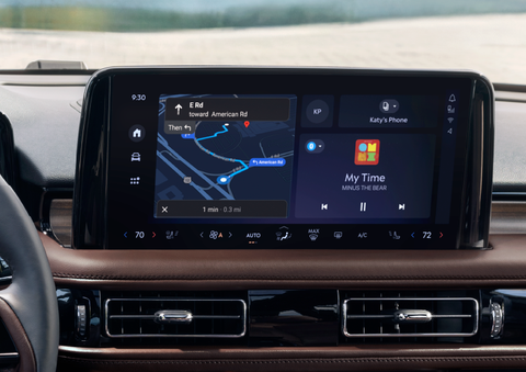 The 13.2-inch LCD touchscreen is showcased. | Parkway Lincoln in Winston Salem NC