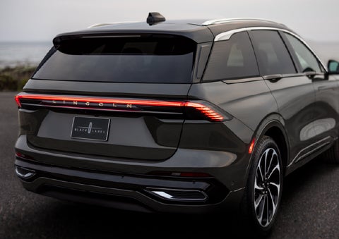 The rear of a 2025 Lincoln Black Label Nautilus® SUV displays full LED rear lighting. | Parkway Lincoln in Winston Salem NC
