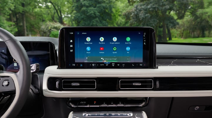The center touchscreen inside a 2027 Lincoln Aviator® Black Label™ SUV | Parkway Lincoln in Winston Salem NC